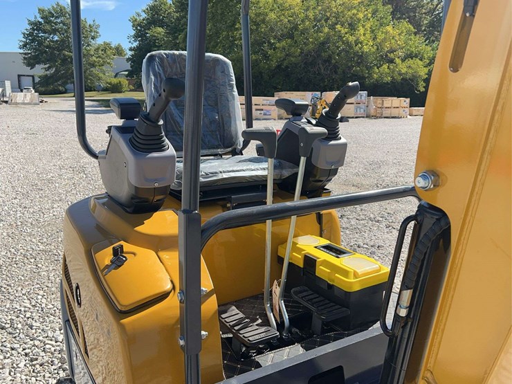 mini-excavator-me20-image-9