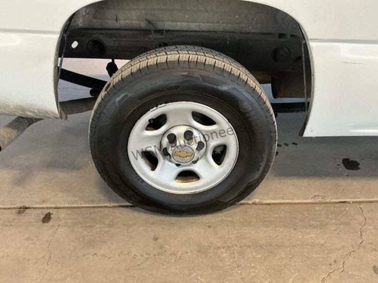 2000-chevrolet-silverado-1500-p/u-image-8