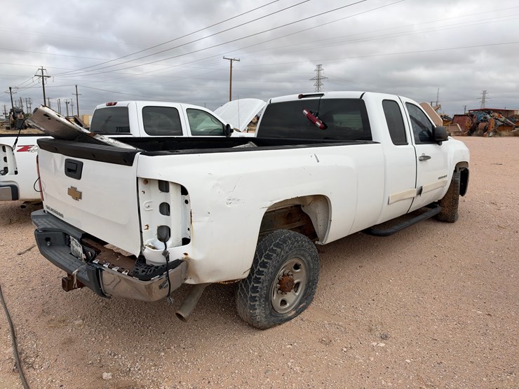 2007-chevrolet-silverado-2500-hd-image-3