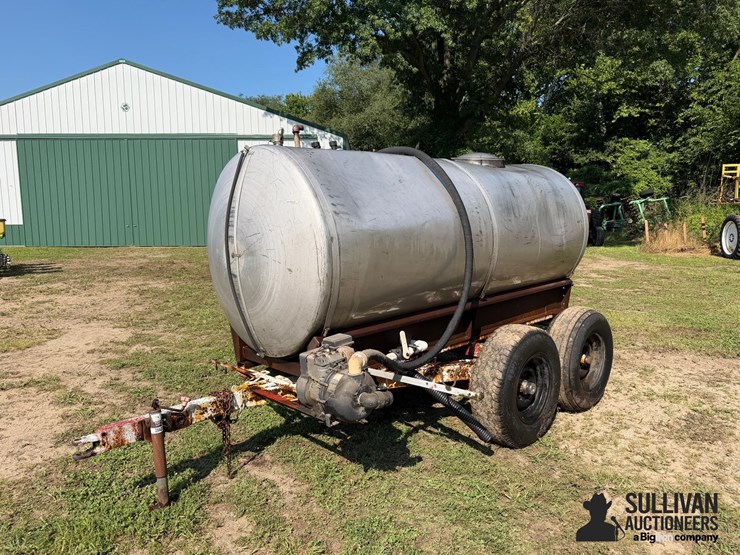 1,050-gal-stainless-steel-t/a-nurse-tank-image-1