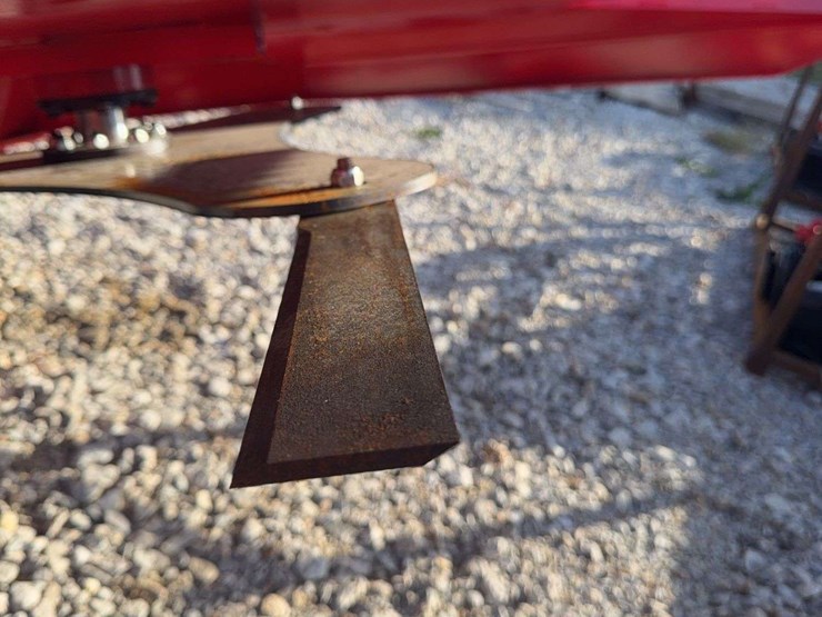 6’-red-skid-steer-brush-cutter-attachment-image-7
