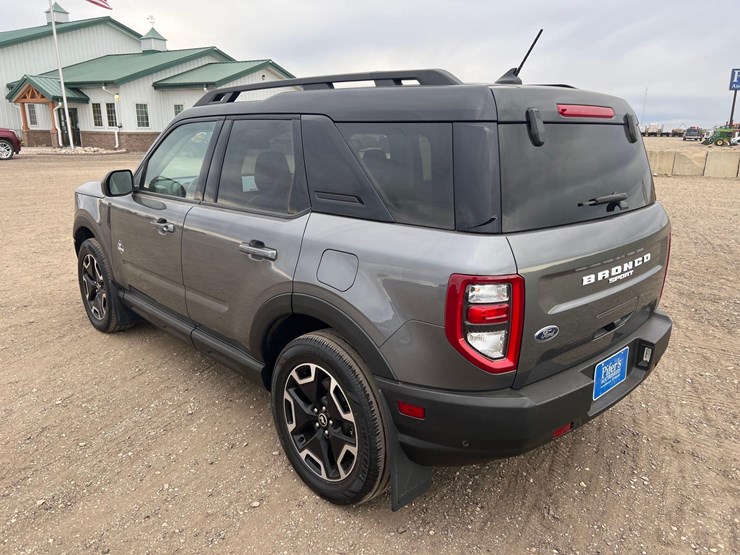 2023-ford-bronco-image-7