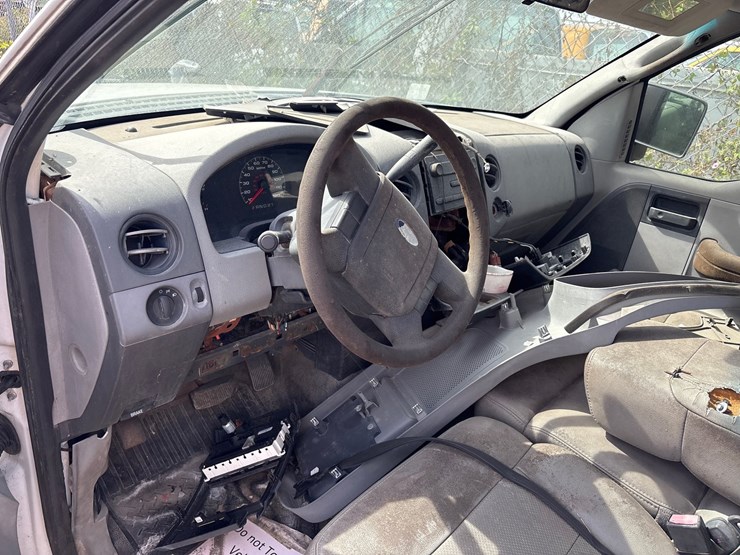 #66-•-2006-ford-f-150-extended-cab-pickup-truck-image-6