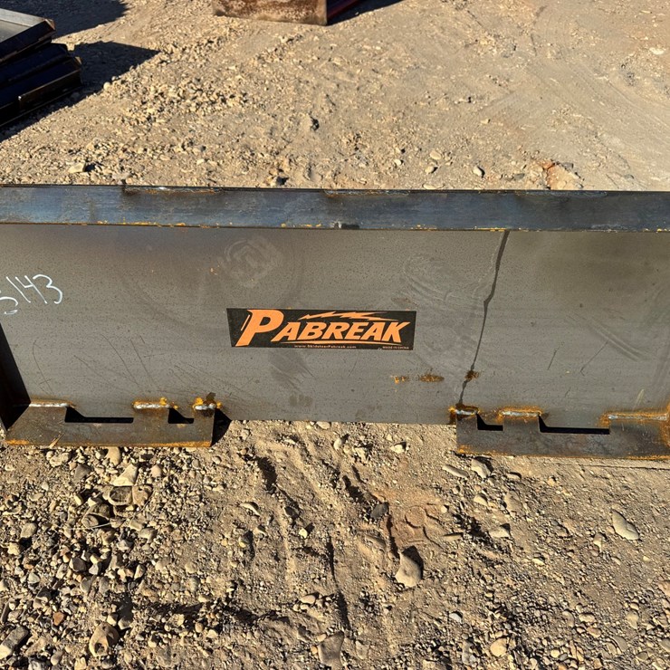#9010 • Skid Steer Backer Plate