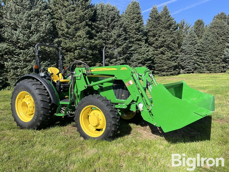 2011-john-deere-5075m-mfwd-tractor-w/533-loader-image-3