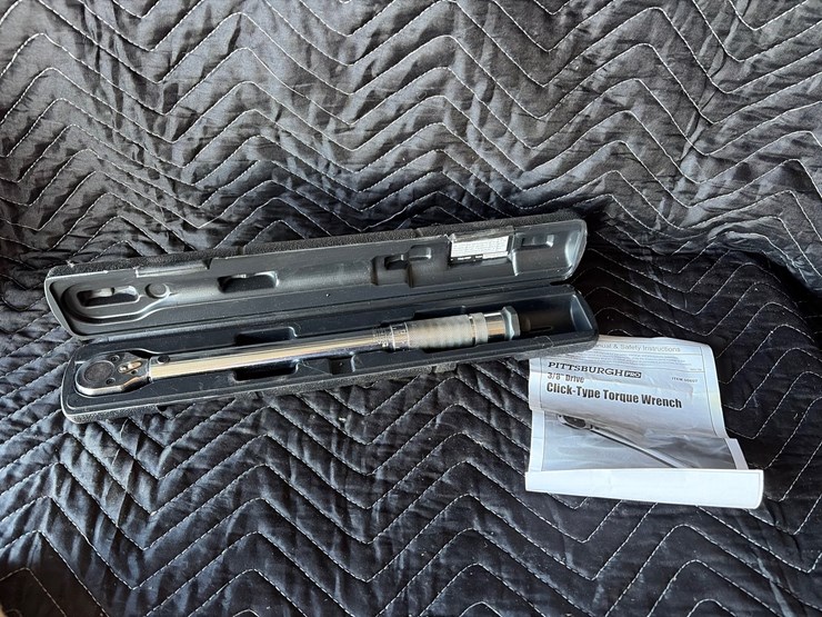 #73-•-pittsburgh-38-inch-drive-torque-ratchet-image-1