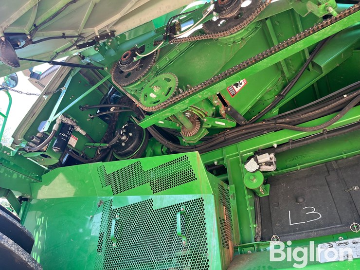 2013-john-deere-s670-sts-hillco-2wd-combine-image-15