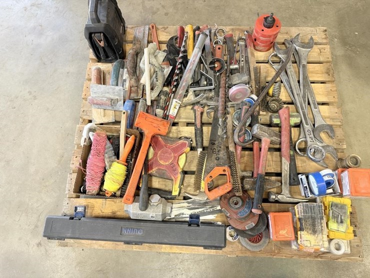 assorted-tools,-quinn-torque-wrench-hammers,-etc-image-2