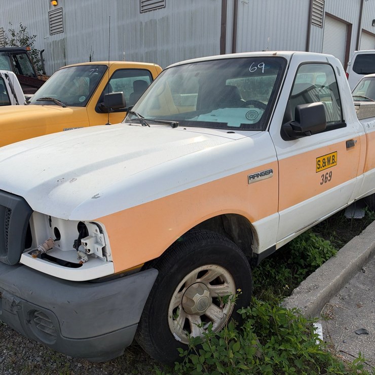 #69 • 2009 Ford Ranger Regular Cab Pickup Truck