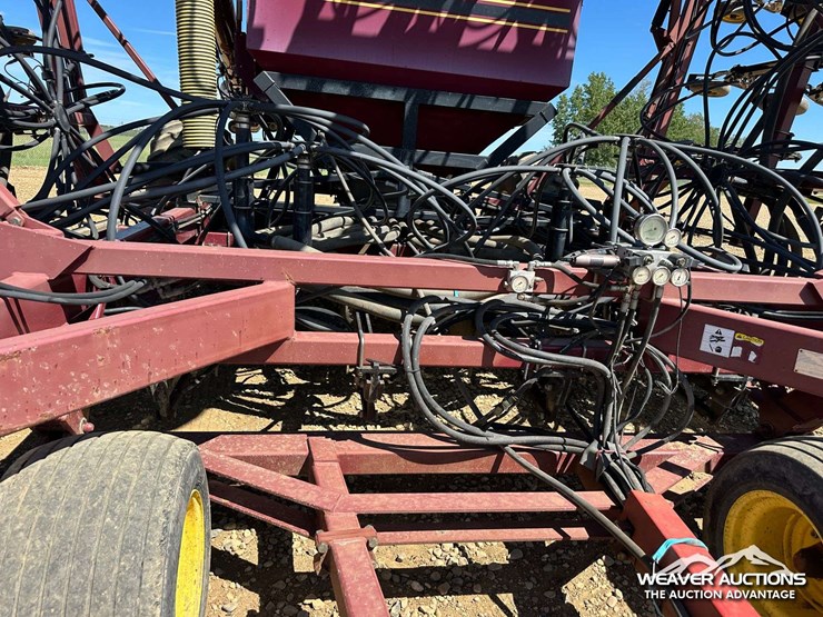 seedhawk-65-ft.-plus-seeder-image-11