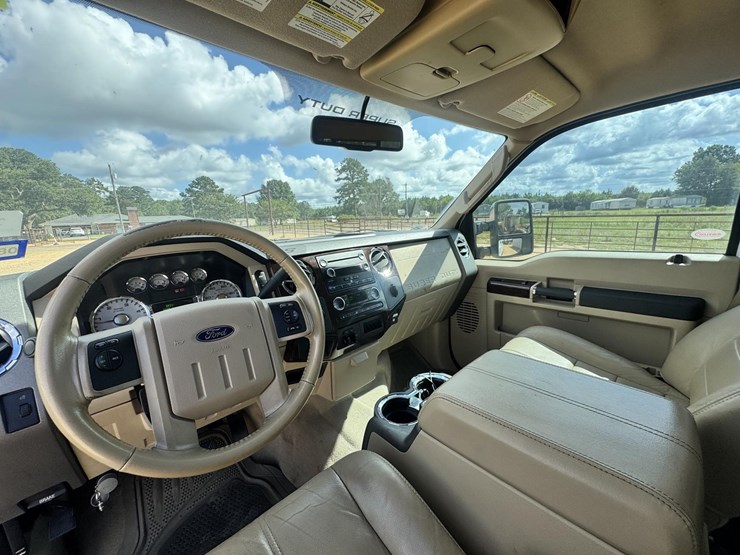 #244-•-2009-ford-f-250-pickup-truck-image-12