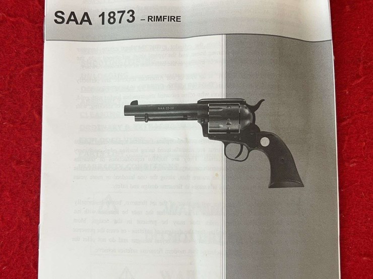 chiappa-.22-lr/.22-magnum-convertible-sa-revolver-image-18
