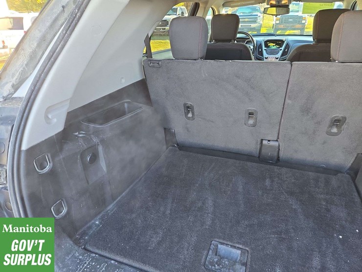 2015-chevrolet-equinox-image-26