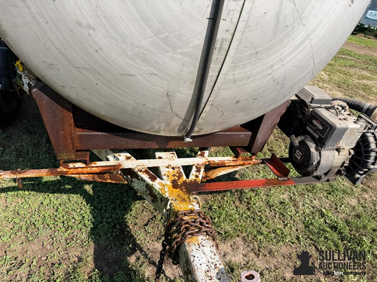 1,050-gal-stainless-steel-t/a-nurse-tank-image-11