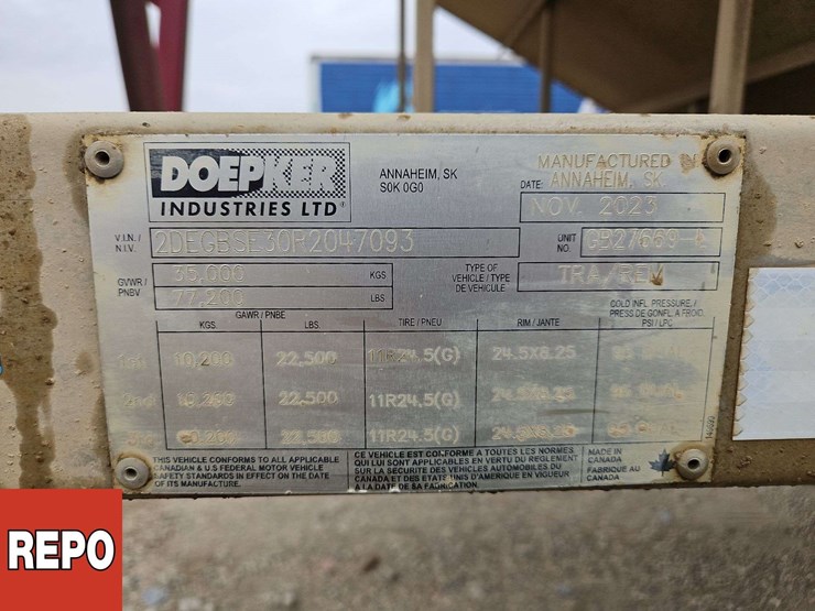 2024-doepker-grain-super-b-bulk-trailer-image-7