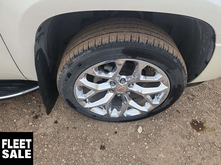 2007-cadillac-escalade-ext-awd-4dr-crew-cab-5.8-ft-box-image-27
