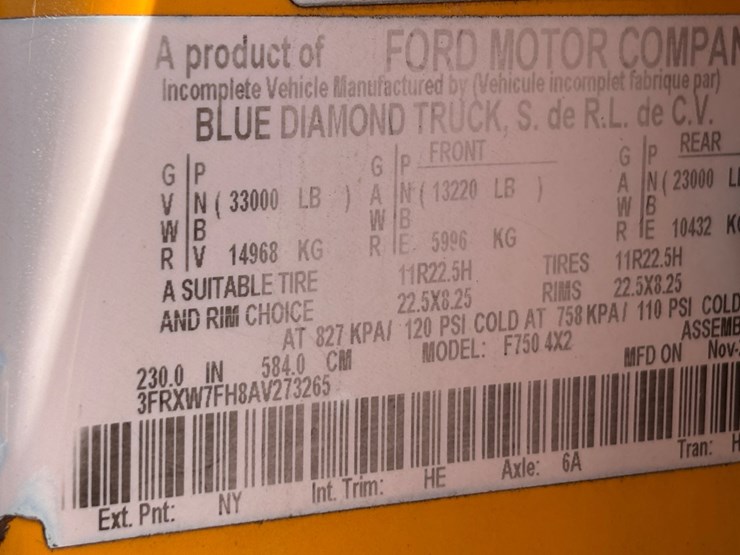 #49-•-ford-f-750-super-duty-unitized-asphalt-patcher-truck-image-18