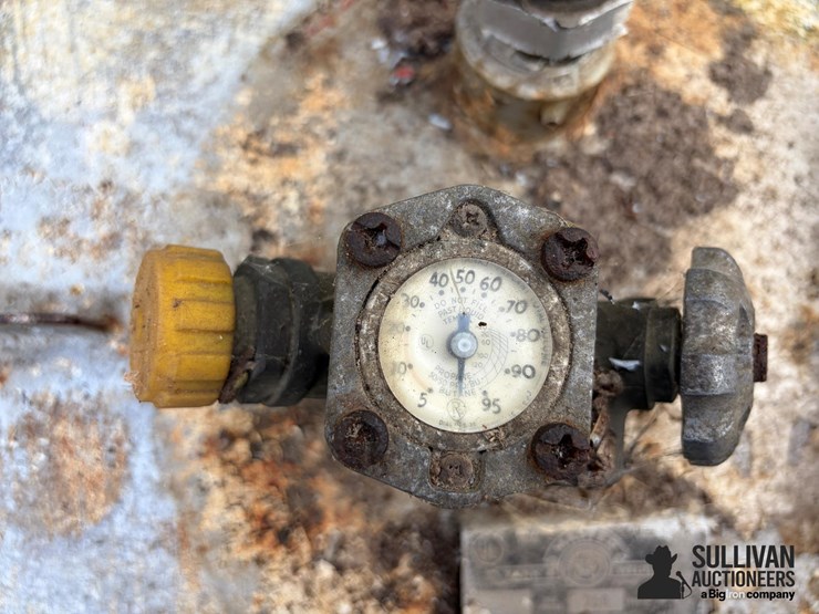 1970-master-tank-&-welding-500-gal-propane-tank-image-11