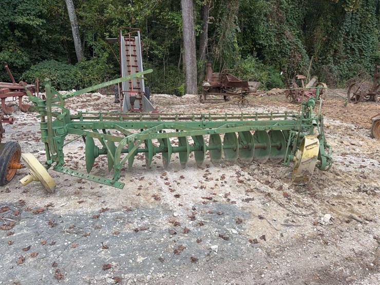 john-deere-disc-plow-image-3