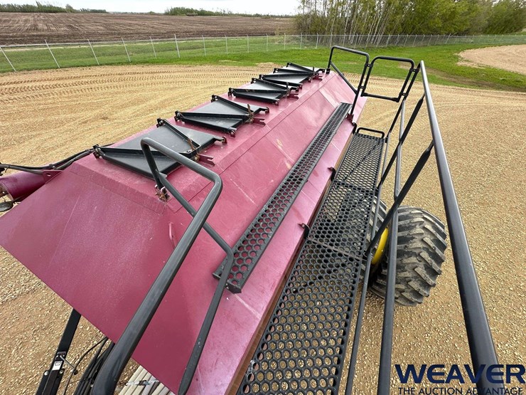 2010-seedhawk-62-ft.-seeder-image-65