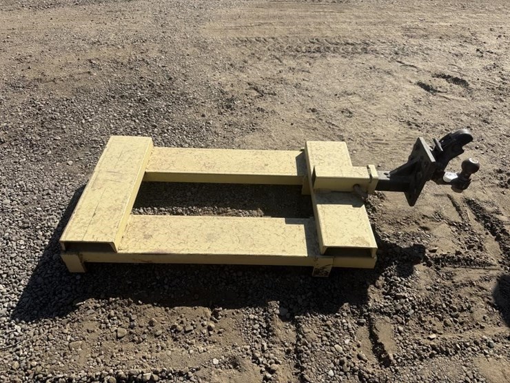 forklift-trailer-mover-attachment-image-2