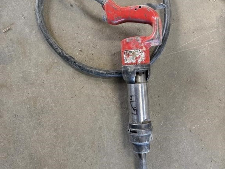 alert-o-lite-pnuematic-chipping-hammers-image-1