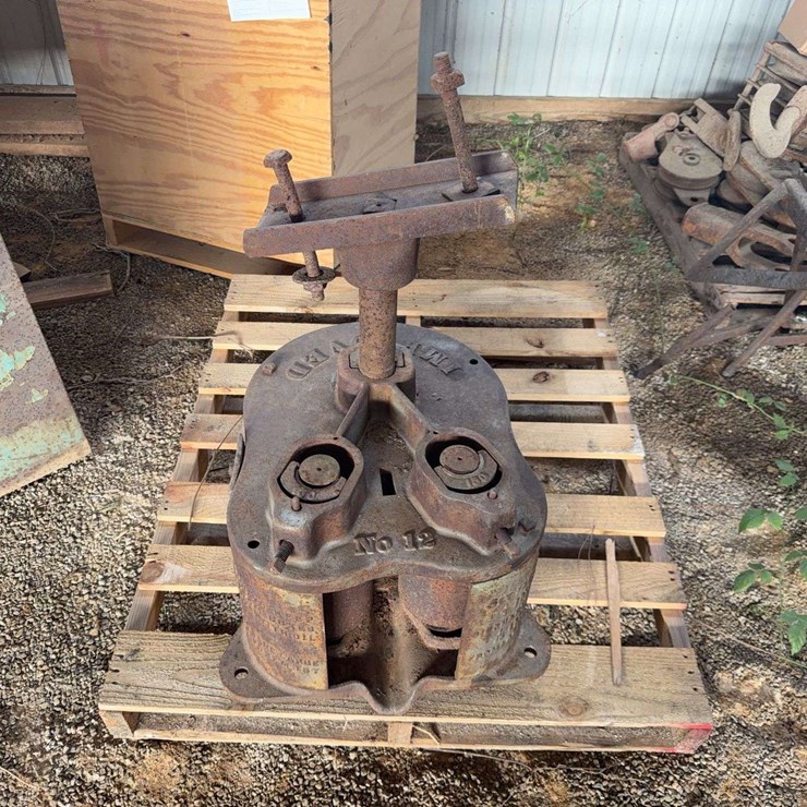 Chattanooga Cane Grinder