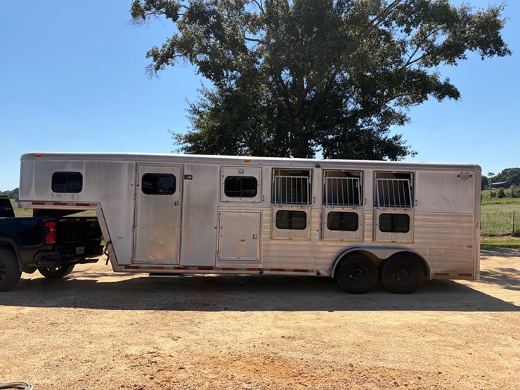 #9018-•-2001-hart-4-horse-gooseneck-trailer-image-2