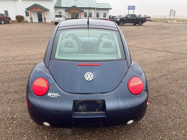 2000-volkswagen-beetle-image-6