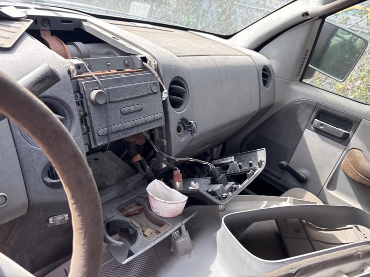 #66-•-2006-ford-f-150-extended-cab-pickup-truck-image-7