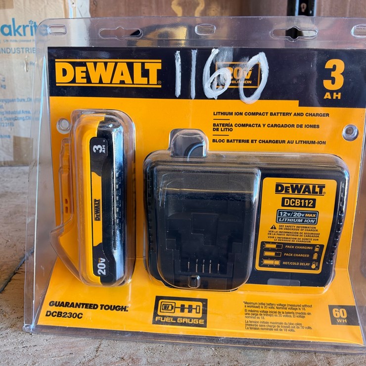 #1160 • DeWalt Lithium Ion Compact Battery and Charger