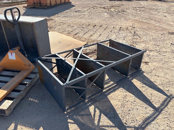 5500lbs-pallet-jack-&-(2)-metal-shelving-units-image-4