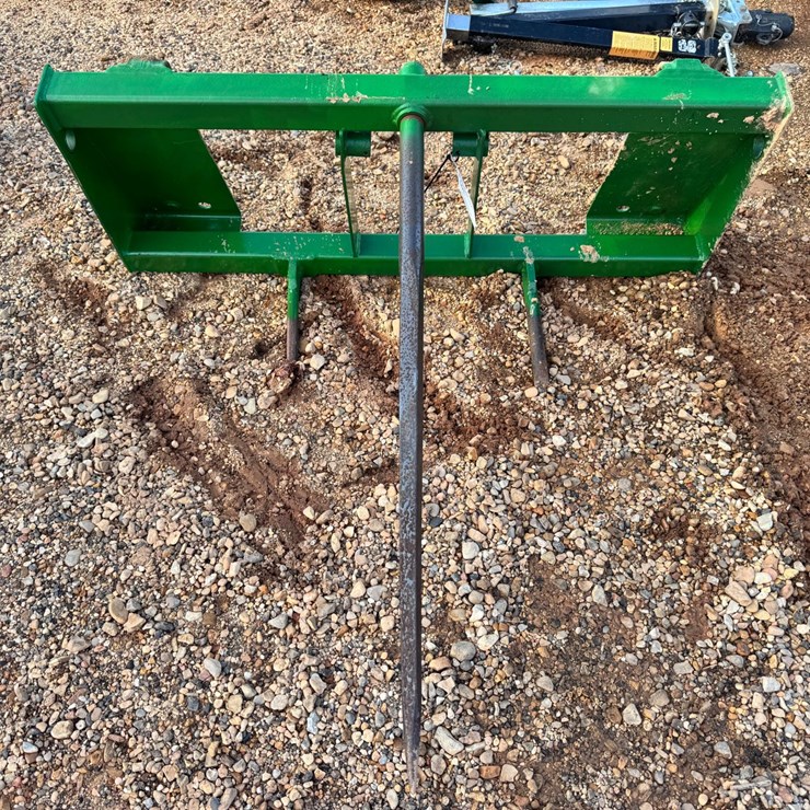 #142 • John Deere Hay Spear