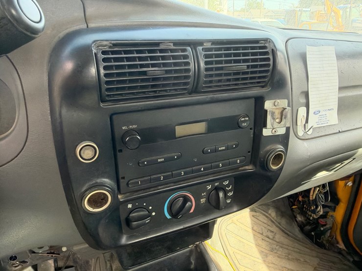 #72-•-ford-ranger-regular-cab-pickup-truck-image-5