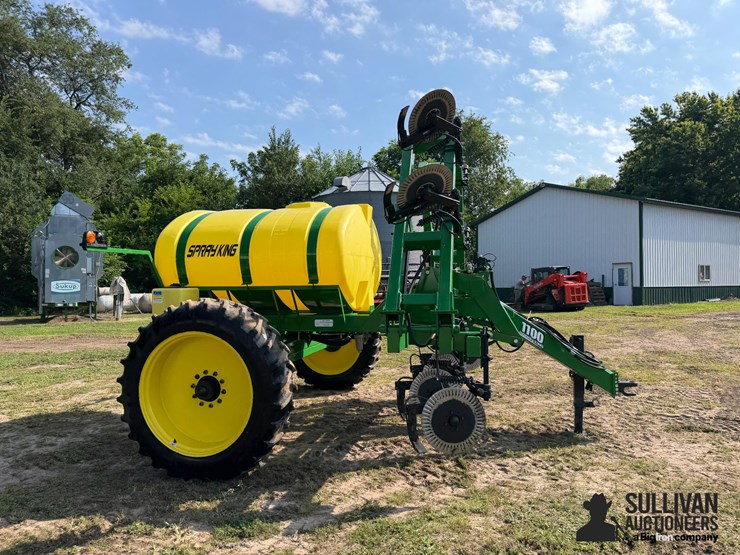 spray-king-1100-side-dress-applicator-image-4