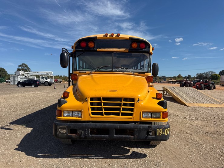 #9013-•-2006-blue-bird-school-bus-image-3