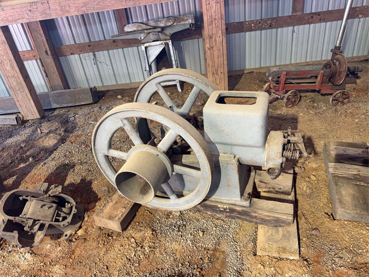 gray-4-hp-engine-image-1