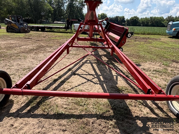 2016-hutchinson/mayrath-10"-grain-auger-image-20