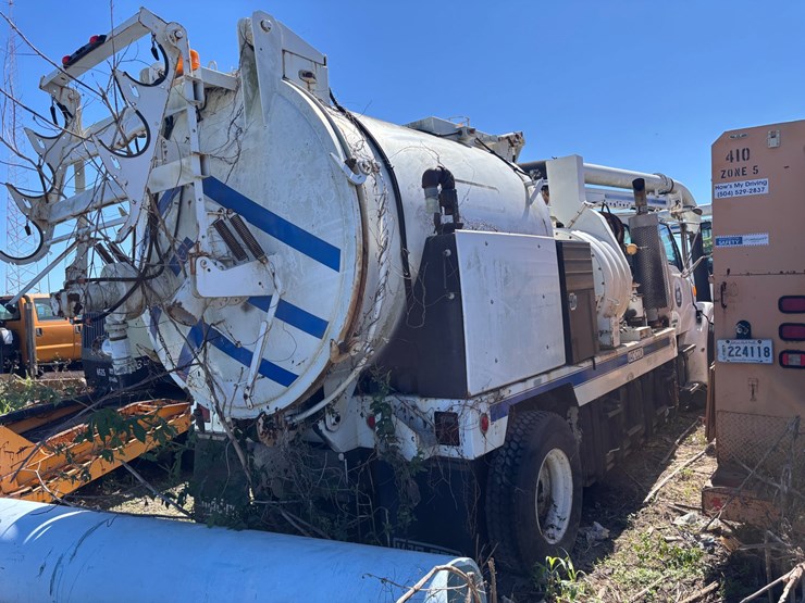 #36-•-vac-con-sewer-cleaner-vacuum-truck-on-sterling-chassis-image-4