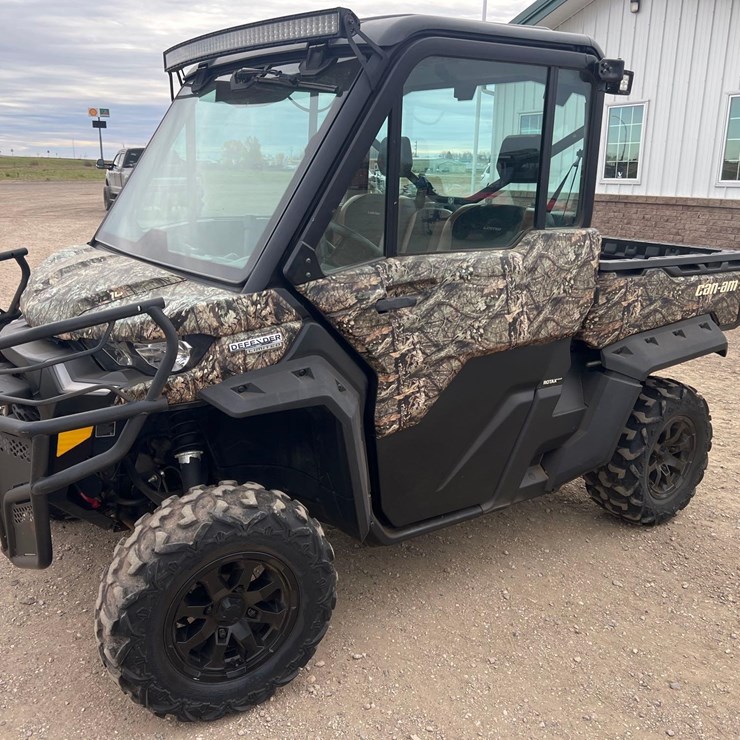 2022 Can-Am Defender UTV