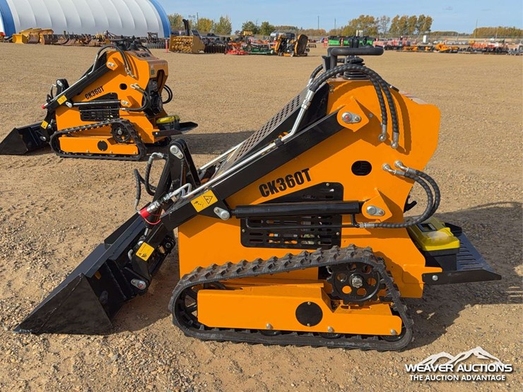 2026-captok-skid-steer-loader-image-11
