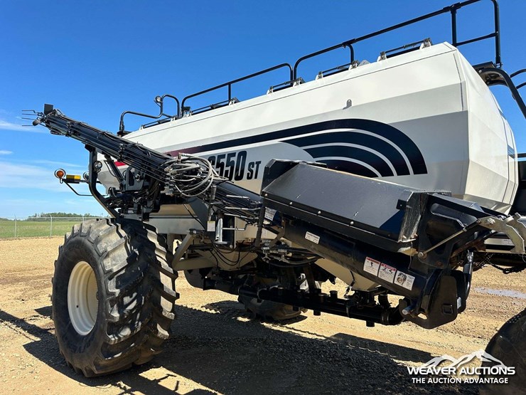 2011-bourgault-3310-55-55-ft.-seeder-image-71