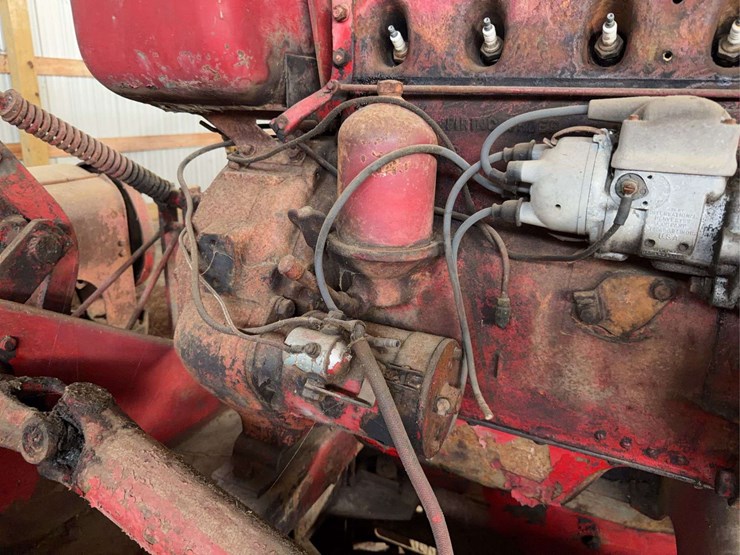 mccormick-56-t-square-baler-image-39