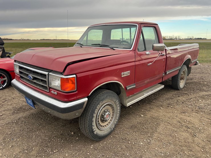 1990-ford-f-250-pickup-image-1