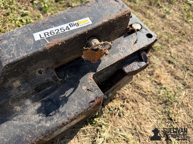 spring-loaded-reese-receiver-cushion-hitch-image-11