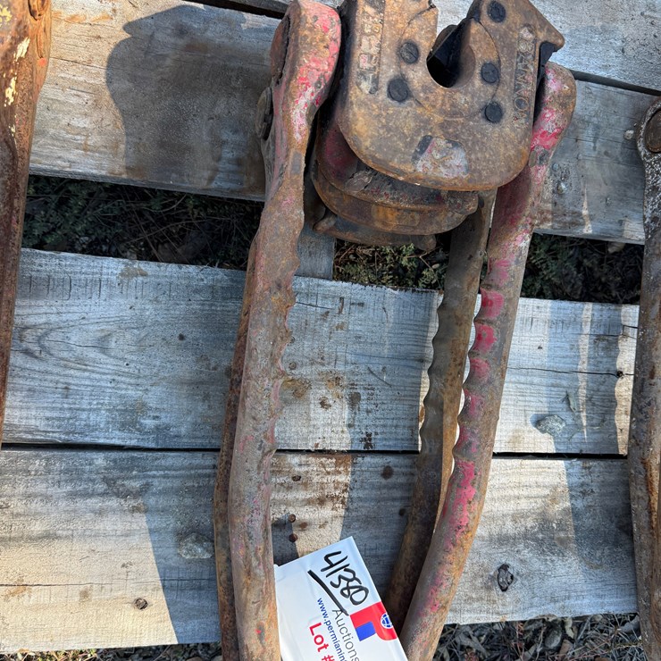 (2 x $) OBANNON 25-TON PLATE TYPE ROD ELEVATORS