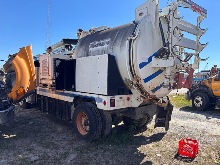 #35-•-sterling-vac-con-combination-sewer-vacuum-truck-image-6