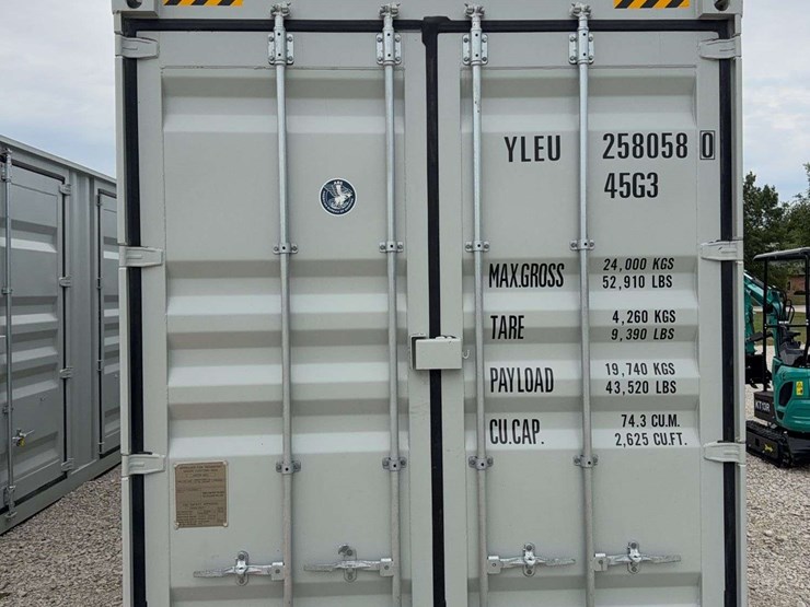 storage-container-yleu-258058-0-image-2