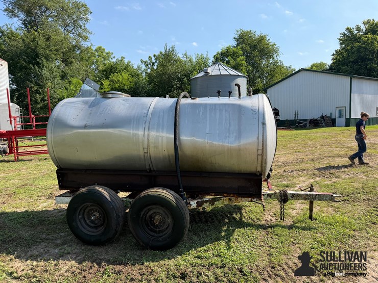 1,050-gal-stainless-steel-t/a-nurse-tank-image-4