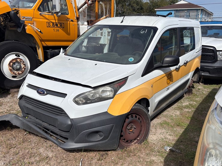 #61-•-ford-transit-connect-cargo-van-with-2.5l-engine-image-1